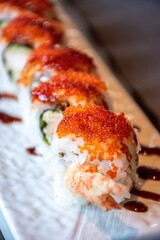 Ebiten (gambero in tempura, maionese, insalata, salsa teriyaki, tobiko)
