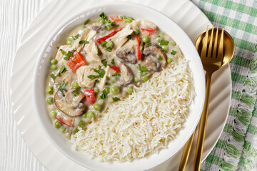 chicken a la king in a bowl