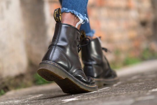 Immagini dr shop martens