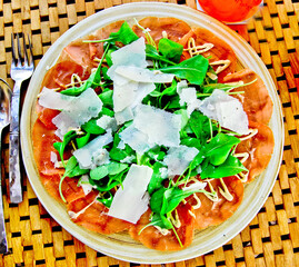 vegetable salad with cheese and tomato