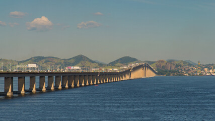 Obraz premium Rio - Niteroi Bridge Crossing the Guanabara Bay and Connecting Rio de Janeiro and Niteroi