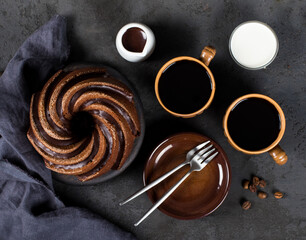 chocolate cake with icing