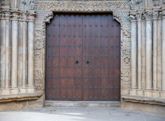 Fototapeta na wymiar old gate of spanish church