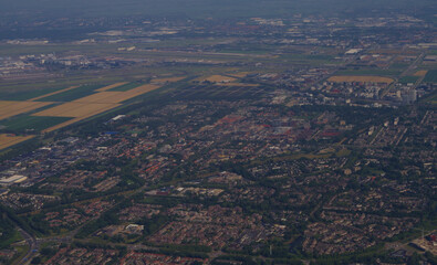 オランダ　アムステルダムの街並み　上空から