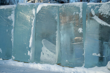 Obraz na płótnie Canvas ice blocks for building ice sculptures and buildings