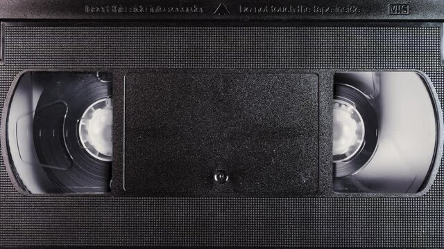 Playing a VHS Tape into a VCR Player. Seamless looping.