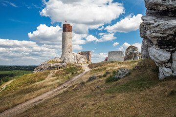 Fototapeta na wymiar Ruins of the medieval Olsztyn castle in Poland