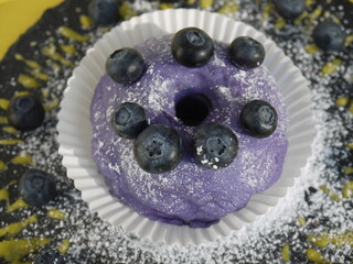 Blaubeerdonut