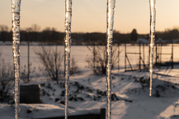 klirrende Kälte