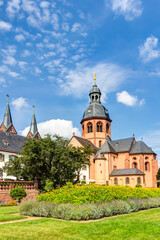 Fototapeta na wymiar Kloster Seligenstadt im Kreis Offenbach in Hessen