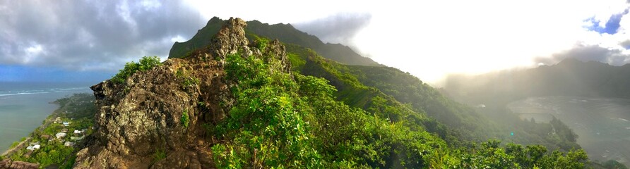 Oahu Hawaii lush Mountains and cliff landscape