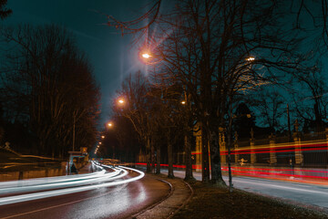 night traffic in the city