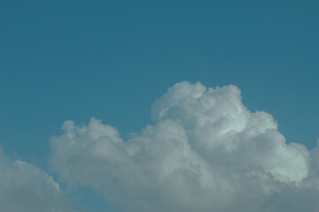 여름하늘의 구름