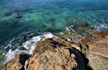 sea and rocks