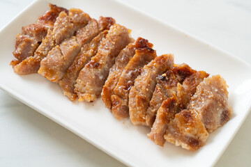 Grilled Pork Neck with Thai Spicy Sauce