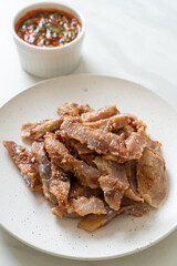 Grilled Pork Neck with Thai Spicy Sauce