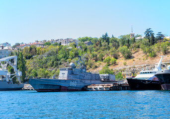 Obraz premium Black Sea, ships and waves. Crimea, Russia summer