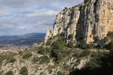 falaises du petit Luberon