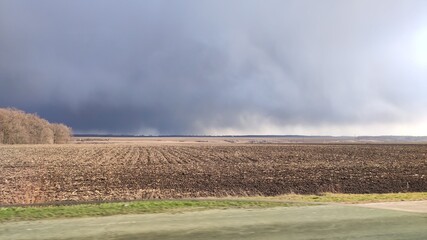 Fototapeta na wymiar landscape in the field storm