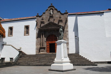 Fototapeta na wymiar Kanaren - La Palma - Santa Cruz de la Palma - Iglesia Matriz de El Salvador