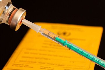 Aufziehen einer Impfdosis