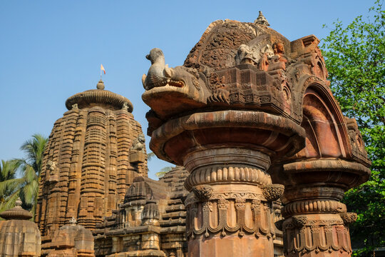 Mukteshwar Temple is a 10th century Hindu temple dedicated to Shiva, located in Bhubaneswar, Odisha, India.
