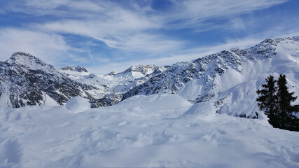 Fototapeta na wymiar Snow Covered Mountain Against Sky