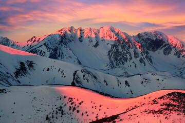 Fototapeta na wymiar Winter Tatras in Eastern Europe