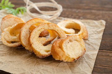 塩フランスパンのラスク