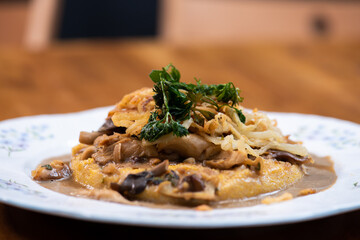 Vegan Mushroom and Herb Polenta