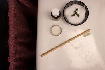 Eco friedly zero waste vegan bathroom products