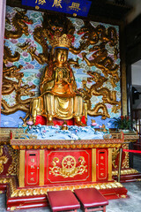 Fototapeta premium Asia, China, Zhujiajiao ('Venice of the East'), City God Temple