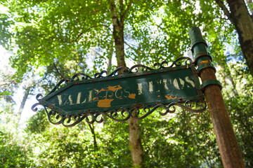 Valley of the Ferns signpost, Mata Nacional do Buçaco, Portugal