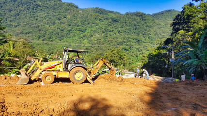 Maquinaria trabajando