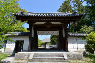 西大寺　南門　奈良市