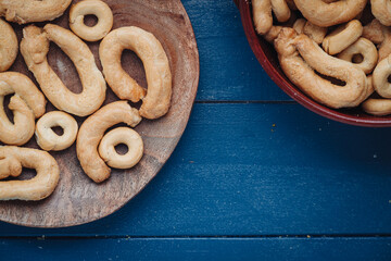 Crunchy traditional taralli snacks from Puglia