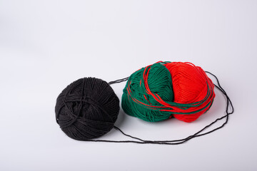 Wahlen haben immer wieder das selbe Thema. Wer kann mit wem, welche Koalitionen sind möglich....