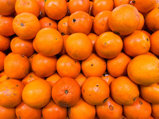 Oranges on the market