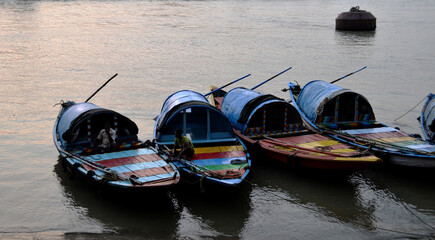 Obraz premium Boats on the river