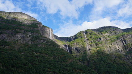 Fototapeta na wymiar waterfalls on mountain