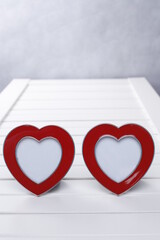 Czerwone serce ramka na białym tle © Seance_Photo_Sylwia