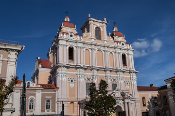 Obraz premium Roman Catholic Church of St. Casimir (Sv. Kazimiero baznycia) in Vilnius Old Town - first and oldest baroque church in Vilnius, built in 1618. Vilnius, Lithuania.