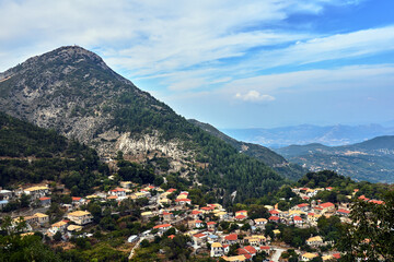 Fototapeta premium City Syvros on the mountainside on the island of Lefkada