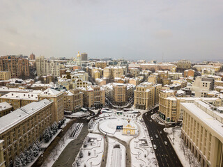 Obraz premium Independence Square in Kiev. Aerial drone view. Frosty winter snowy morning.