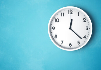 12:22 or 00:22 wall clock time