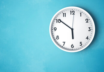 05:51 or 17:51 wall clock time