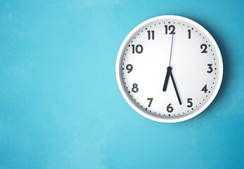 06:27 or 18:27 wall clock time