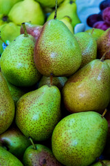 Peras verdes desgastadas 