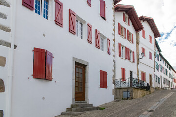 Fototapeta na wymiar Typical houses in Espelette