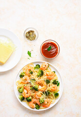 Shrimp and broccoli pasta